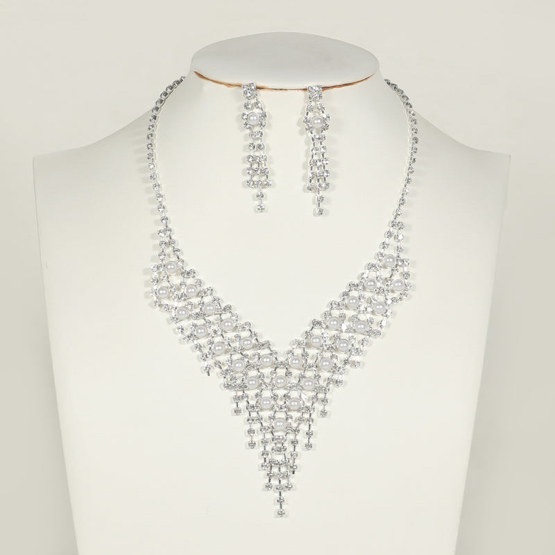 Pearl necklace and earrings jewelry set（40% discount from 2 sets）