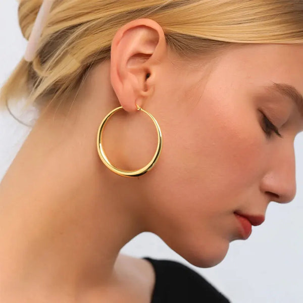 2PCS Size 4-6 cm Women's Earrings Golden Solid Copper Hoop Earrings Luxury Designer Women Jewelry  Accessories